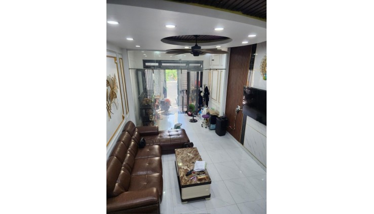 [ KẸT TIỀN GẤP ] Bán nhà đẹp 4 tầng 4PN, 4WC, Quang Trung, Gò Vấp, 4x11.5m, hẻm 3m thông, chỉ 5.85 Tỷ TL